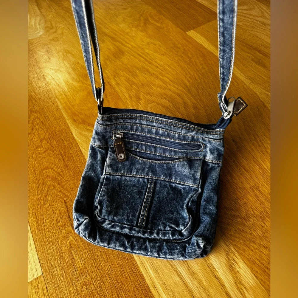 Denim Blue Jean Crossbody Bag Purse - Picture 4 of 8